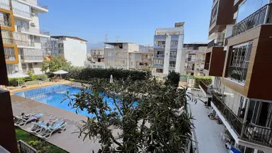 Bornova Veranova Sitesi'nde 2+1 Satılık Bahçeli Dubleks Daire