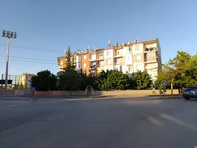 Karaca'dan Hüsamettin Çelebi Mahallesi Satılık 3+1 Daire Karaca'dan Hüsamettin Çelebi Mahallesi Satılık 3+1 Daire