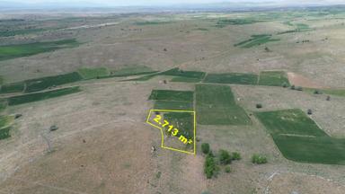 Konya / Akören / Orhaniye Mahallesinde 2.713 M² Müstakil Tapulu Tarla