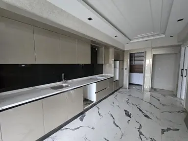 Ahmet Yesevi Cd Caddeye Cephe Site İçi Lüx Daireler