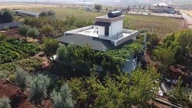 Hakev'den Adıyaman-urfa Yoluna Yakın Satılık Bağ Evi Hakev'den Adıyaman-urfa Yoluna Yakın Satılık Bağ Evi