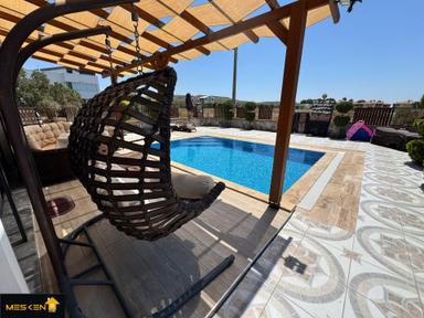 Didim Mavişehir'de Denize 150 Metre Lüks Tam Müstakil Villa