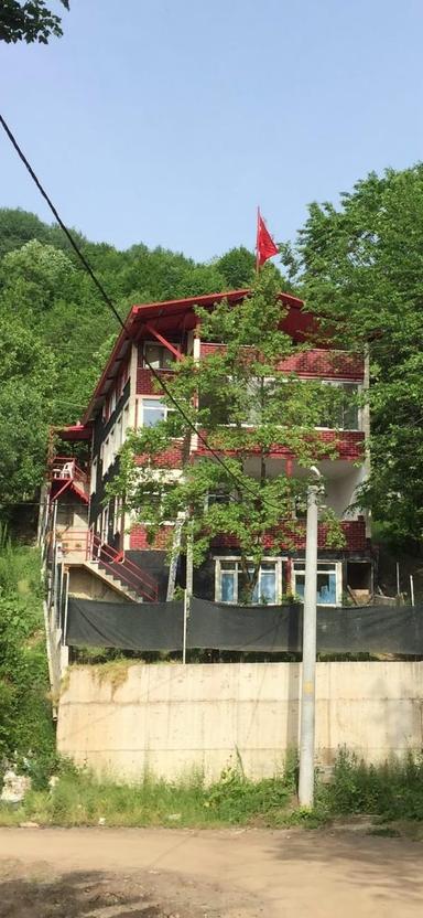 Arkun Gayrimenkul'den Kartepe'de Satılık Müstakil Ev