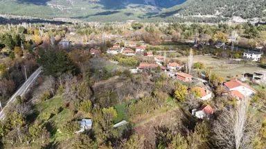 Goldhouse Dan Satılık Nif Yaylasında Kargır Ev Tarla