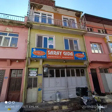 Elit Emlak 'tan Satılık 3 Katlı İşyeri İmalathane 2 Daire + 1 İşyeri Komple Satılık