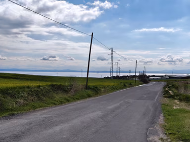 Bulut Yatırımdan 4215 M² Merkeze Yakın Resmi Yolu Olan Deniz Manzaralı Tarla Bulut Yatırımdan 4215 M² Merkeze Yakın Resmi Yolu Olan Deniz Manzaralı Tarla