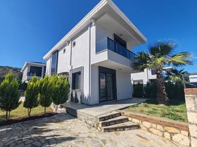 Didim'de Muhteşem 3+1 Satılık Villa Denize Yakın