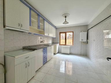Nam-ak Emlak'tan Kilerli Bahçe Katı Güney 3+1 Daire