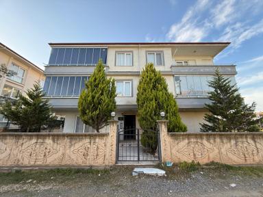 Karasu'da Uygun Fiyatlı Yatırımlık Ve Eşyalı 1+1 Satılık Daire Karasu'da Uygun Fiyatlı Yatırımlık Ve Eşyalı 1+1 Satılık Daire
