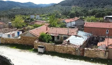 🏡aktiften Yunuslar'da Şehir Hayatından Sıkılanlar Bahçesi Olan Hayatı Kolaylaştıran Satılık 2+1 Ev