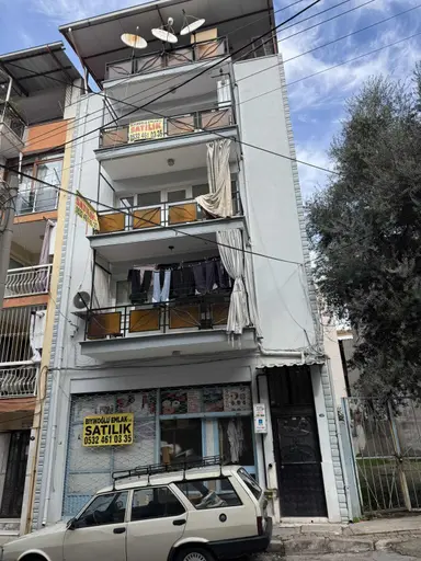 Bıyıkoğlu Emlaktan Satılık Komple Bına