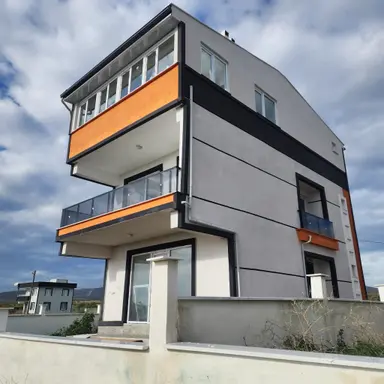 Şarköy De Işık Emlaktan Kızılcaterzi Mah De 6+1 180 M2 Tırıbleks