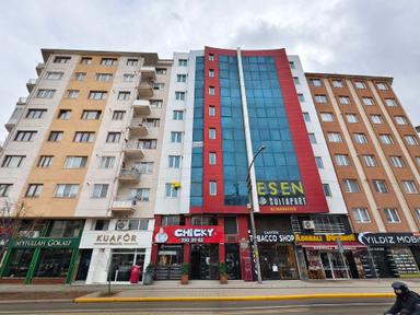 Pera'dan Cumhuriye Haller Karşısı Kiralık 1+1 Temiz Geniş Daire Pera'dan Cumhuriye Haller Karşısı Kiralık 1+1 Temiz Geniş Daire
