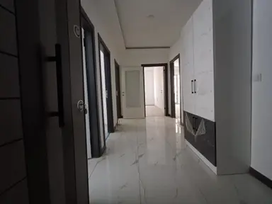 Kent'ten Boğaziçi Merkezde Ebeveyn Banyolu 3+1 Fırsat Daire