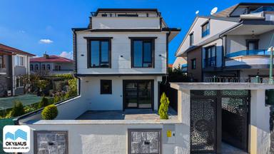 Kocaali’de Satılık 3+1 Ferah Yaşam Alanlı Eşsiz Villa Kocaali’de Satılık 3+1 Ferah Yaşam Alanlı Eşsiz Villa