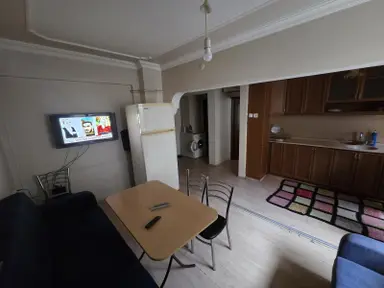 Mir'den Çarşı Merkezde 2+1 Arakat Kullanışlı Bakımlı Daire