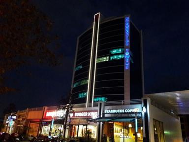 Kartal Hukukçular Towers Luxdekorasyonlu Satılık Plaza Katı