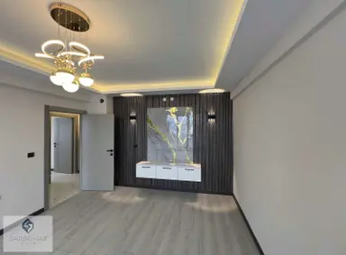 Sarsılmaz Grup Lüks Seçmece Sıfır Her Katta Ve Cephede Daireler