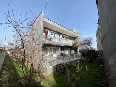 321m² Arsa + 2 Daire Hazır Oturuma Uygun, Ykb Belgeli