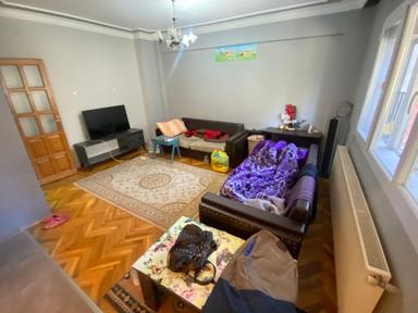 Acill Buca Efeler Mah.de Şirinyer Merkez Civarı 2+1 95m2 Dgazlı Arakat Satılık Daire