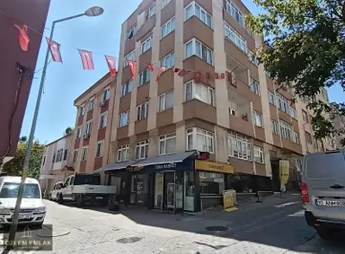 Bandırma Paşabayır Mahallesi Toplam 176 M2 Yanyana 2 Adet İşyeri Bandırma Paşabayır Mahallesi Toplam 176 M2 Yanyana 2 Adet İşyeri