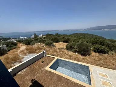 Takas Teklifine Açık Deniz Manzaralı Havuzlu Müstakil Villa