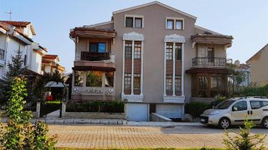"bayındırılık Villaları"içi Yapılı-masrafsız-yalıtımlı 7+1 Villa