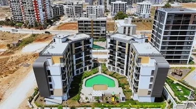 Uğur Kurtulmuş'tan 40 Lık Yol Yakını Kiralık 1+1 Arakat Daire