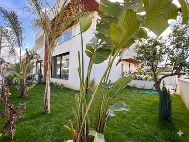 Marmaris Kemeraltı'da Satılık 4+1 Sıfır İkiz Müstakil Şık Villa