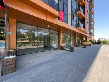 Molla Team'den Kurumsal Kiracılı 70m2 Satılık Dükkan Molla Team'den Kurumsal Kiracılı 70m2 Satılık Dükkan