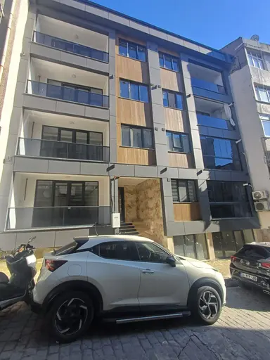 Beyoğlu Hacıahmet Mahallesi'nde Krediye Uygun Fırsat 3.kat Daire Beyoğlu Hacıahmet Mahallesi'nde Krediye Uygun Fırsat 3.kat Daire
