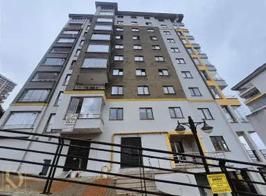Detay'dan Yalıncak Çakırkent Sitesinde Satılık Eşyalı Daire Detay'dan Yalıncak Çakırkent Sitesinde Satılık Eşyalı Daire