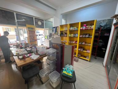 Acil Konak Zeytinlik Mahde 30m2 Wcli Hazır Kiracılı Dükkan