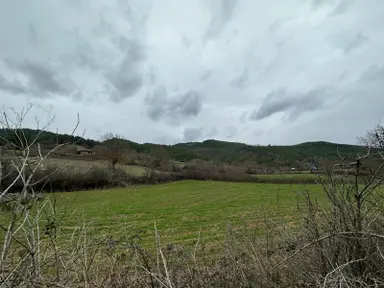 Yenice Çakır'da Konut İmarlı Satılık 357 M2 Yola Cepheli Arsa
