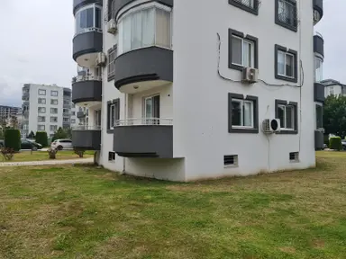 Karaağaç Konarlı'da Güney Deniz Sitesi'nde Havuz Gören Doğalgazlı Daire Karaağaç Konarlı'da Güney Deniz Sitesi'nde Havuz Gören Doğalgazlı Daire