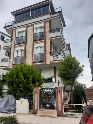 Efeler'de Merkezi Konum 3+1 Teraslı, Bakımlı Ve Eşyalı Dubleks