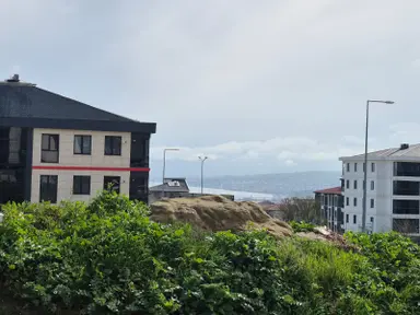 Delux'den Atatürk Mh.'de 3+1 Sıfır Lux Kiralık Bahçekatı Daire