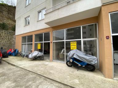 Trabzon Kaşüstü'nde Satılık Dükkan