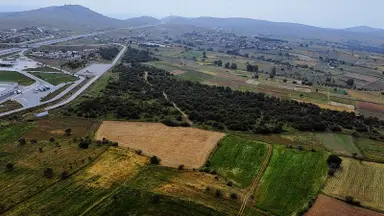 Balıkesir Kareside Emsali Olmayan 9.802 M² Satılık Tarla Balıkesir Kareside Emsali Olmayan 9.802 M² Satılık Tarla
