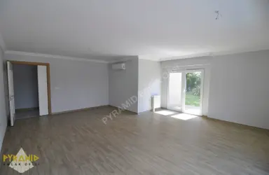 Pyramıd'den Vadişehir 1.etap Bahçe Kullanımlı (215m2)lüx 4+1