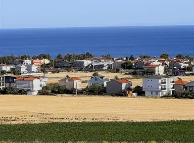 Yerleşim Alanı İçinde İmara Sinir Villa Yakın Satılık Arsa
