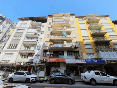 Aydın Efeler Güzelhisar Mh. Kıbrıs Cd. Ara Kat Satılık 3+1 Daire