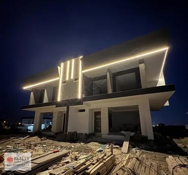 Kemerağzında Vatandaşlığa Uygun, Müstakil Havuzlu Lüks 4+1 Villa Kemerağzında Vatandaşlığa Uygun, Müstakil Havuzlu Lüks 4+1 Villa