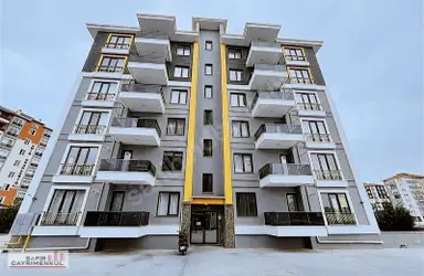 Çünür Mahallesinde Merkezi Konumda Kiralık Daire