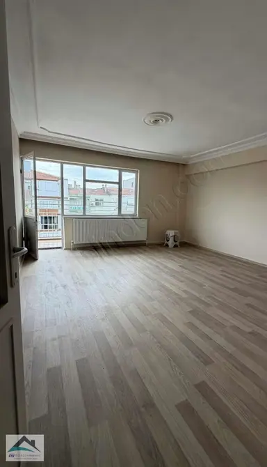 Ege Mahallesi Süper Mevkii'de Kiralık Geniş Daire