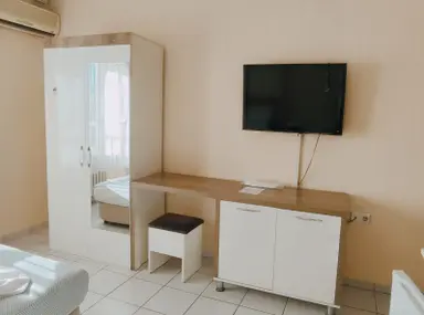 Cumhuriyet Meydanında Günlük Kirlalık Daire 1+0 Ve 1+1 Mutfaklı Cumhuriyet Meydanında Günlük Kirlalık Daire 1+0 Ve 1+1 Mutfaklı