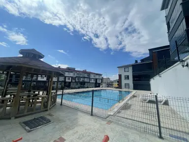 Rumeli Mah Havuzlu Site İçi 3+1 Daire