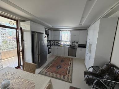 Radison Otel Arkasında 4+1 Fırsat Satılık Daire