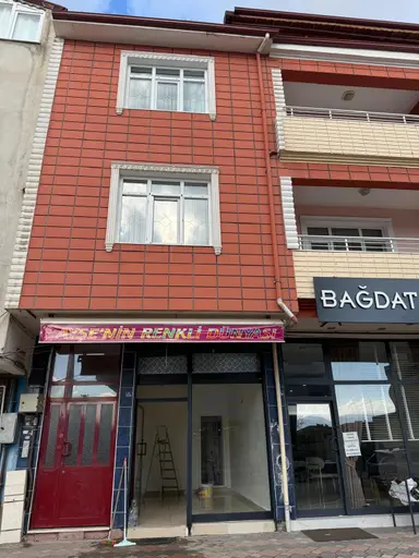 Emek Emlak'tan Hacı Osman Mah.de Ana Cadde Üzeri Satılık Dükkan