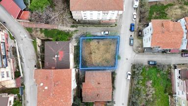 Gölcük Donanma'da Köşe Parsel - Satılık Arsa Gölcük Donanma'da Köşe Parsel - Satılık Arsa